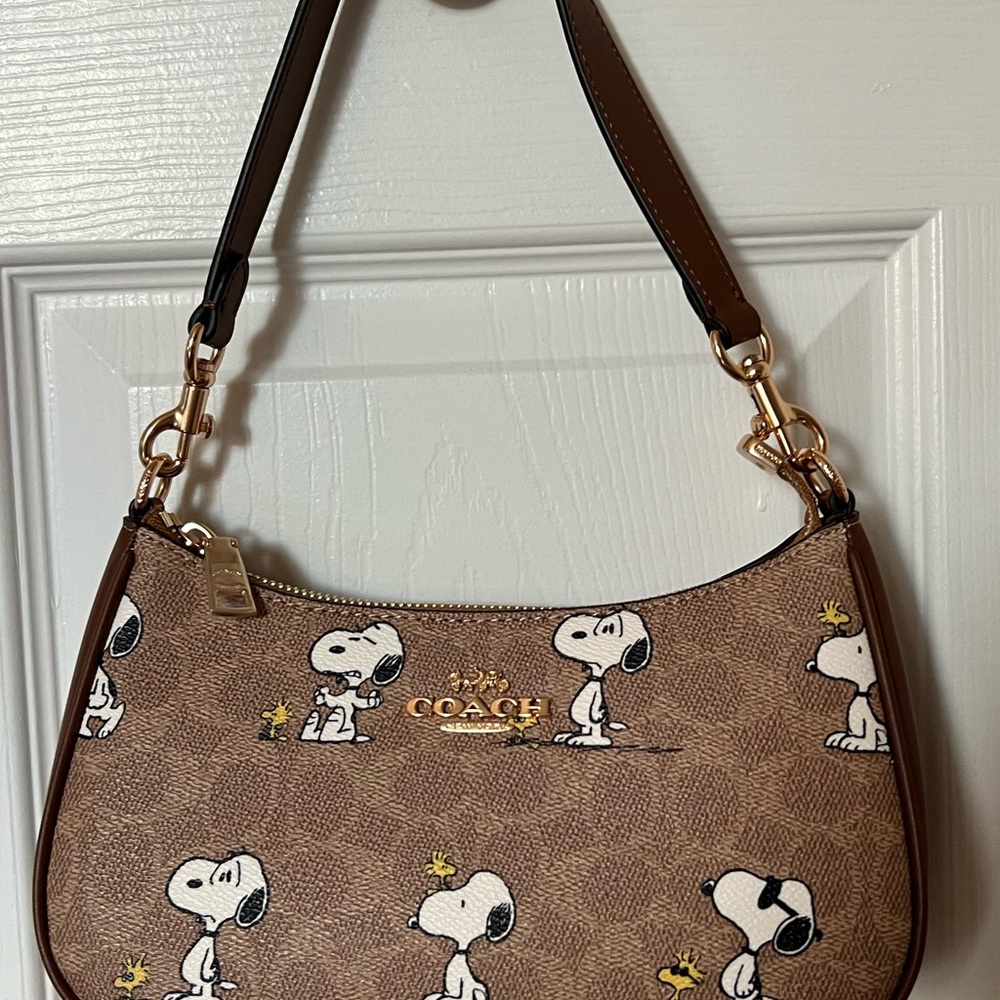 Coach Brown Snoopy Print Women's Bag